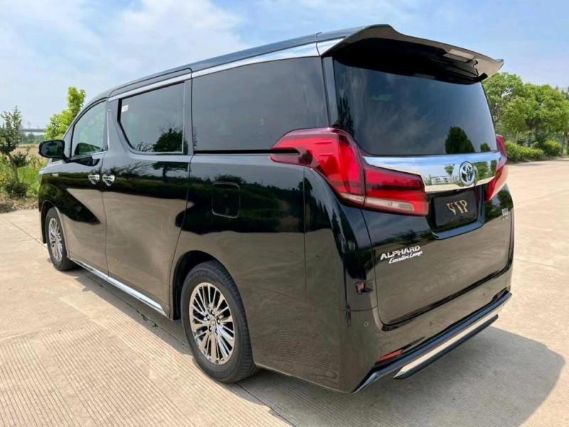 盐城21年丰田埃尔法5