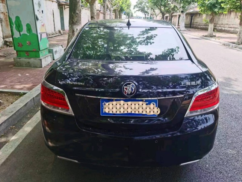 枣庄14年别克君越4