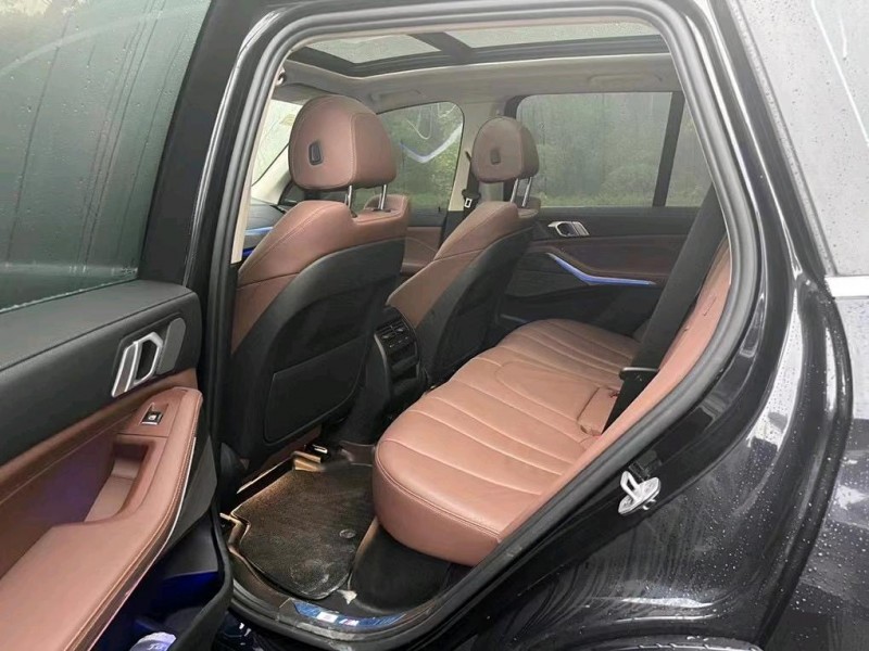 盐城21年宝马X57