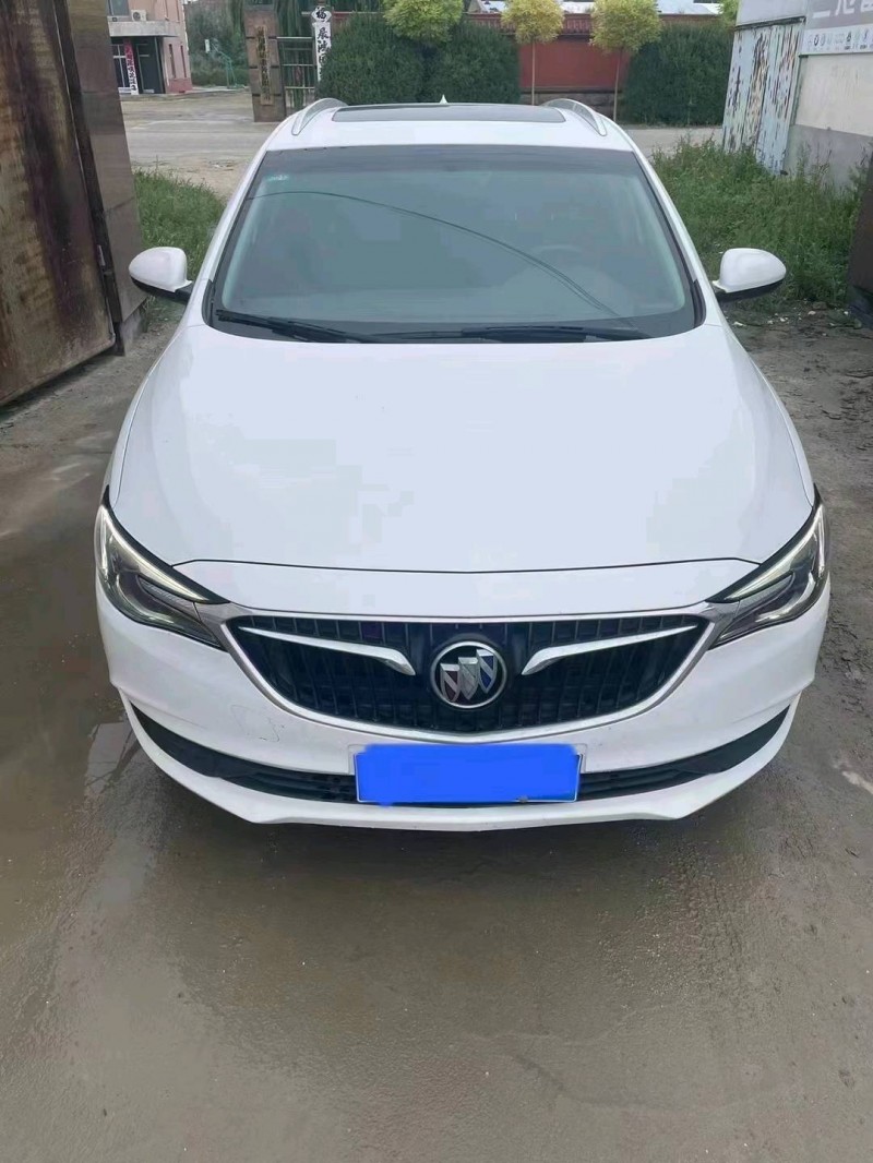 枣庄19年别克威朗1