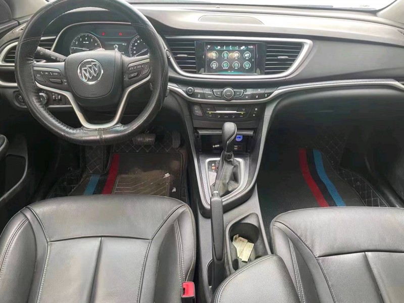 枣庄19年别克威朗8