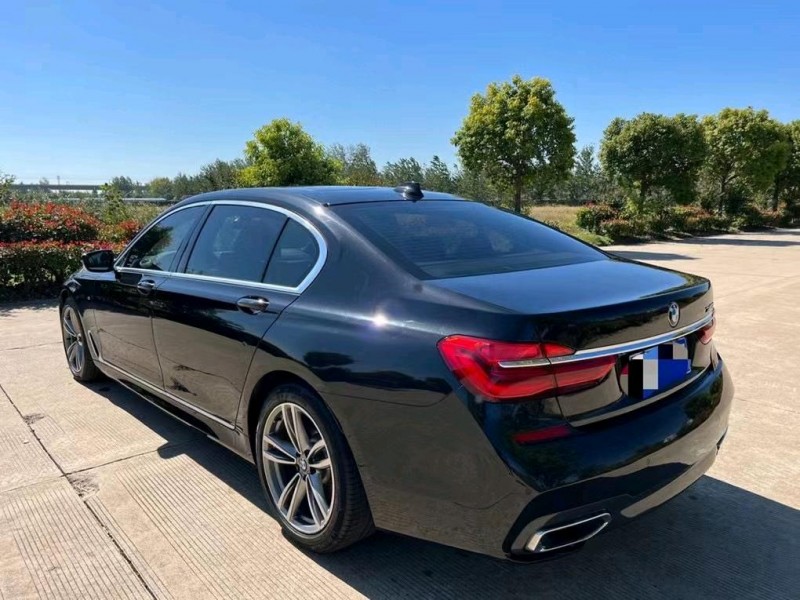 盐城18年宝马7系5