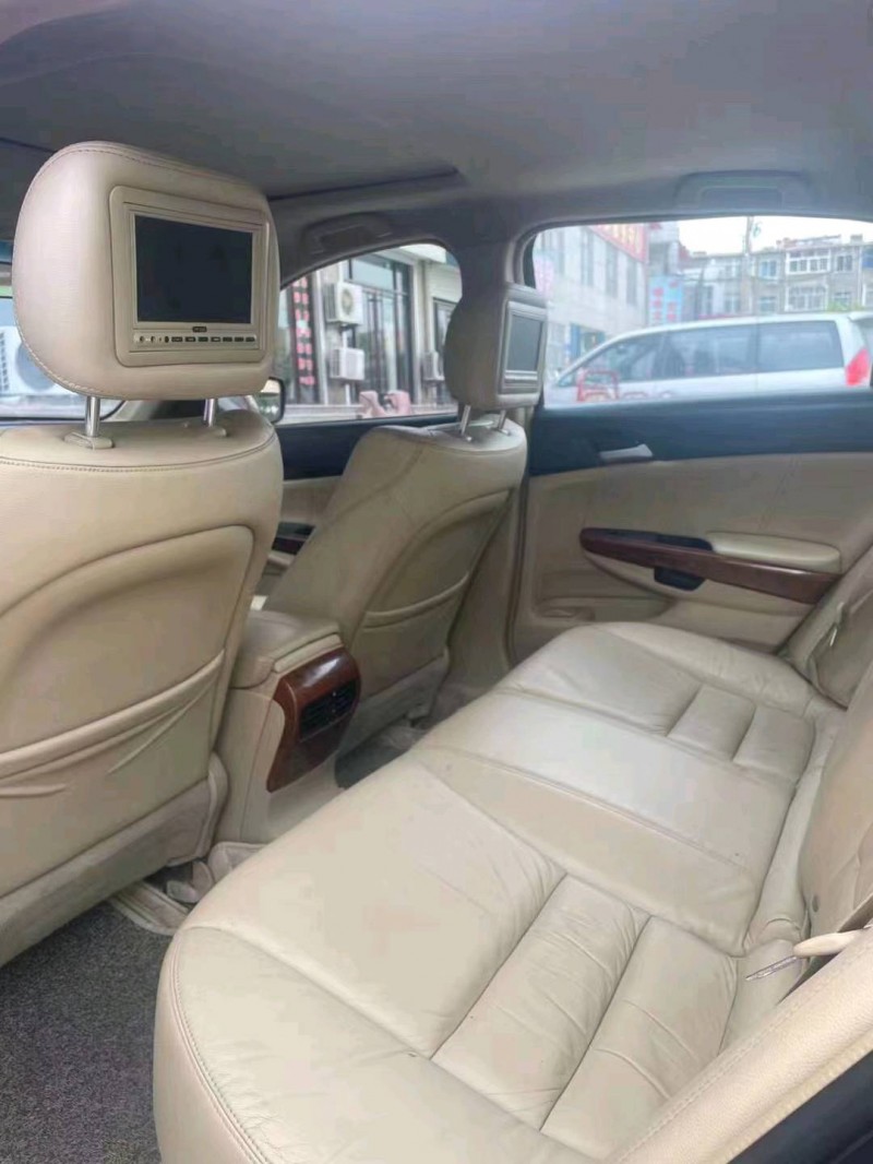 枣庄11年本田雅阁4