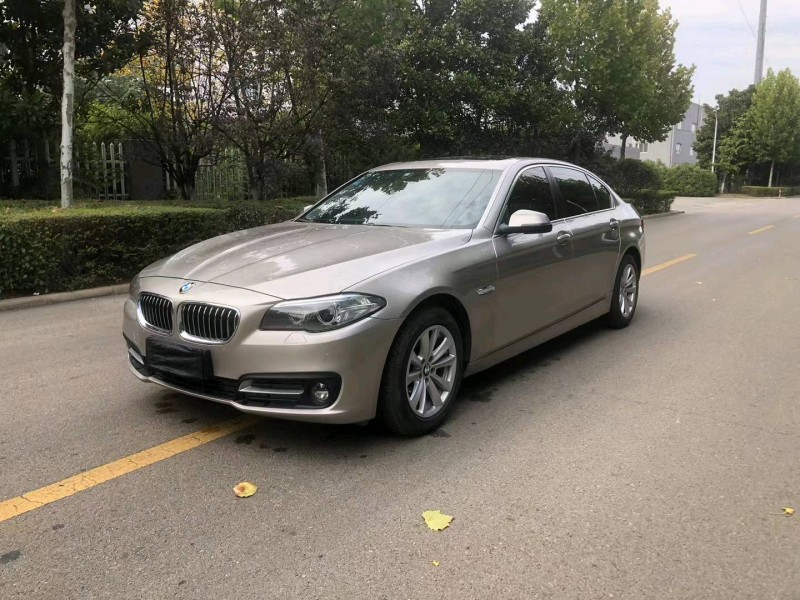 徐州17年宝马5系3