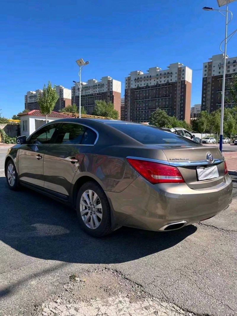 沈阳15年别克君越3