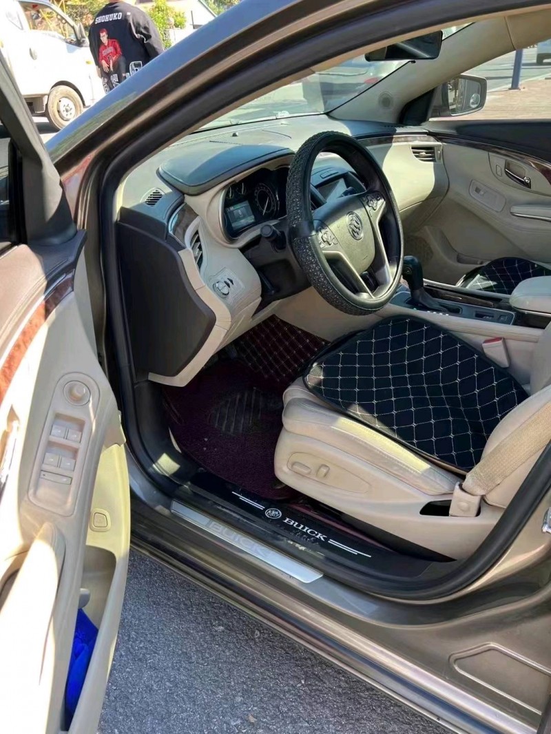 沈阳15年别克君越8