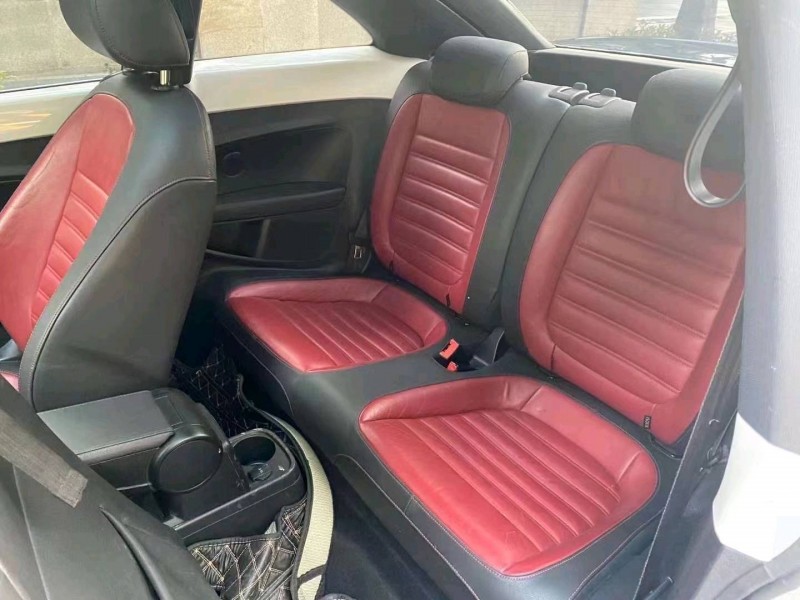 成都14年大众甲壳虫5