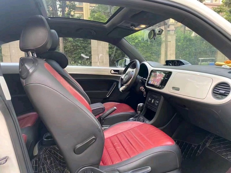 成都14年大众甲壳虫6