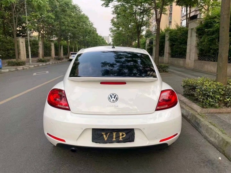 成都14年大众甲壳虫9