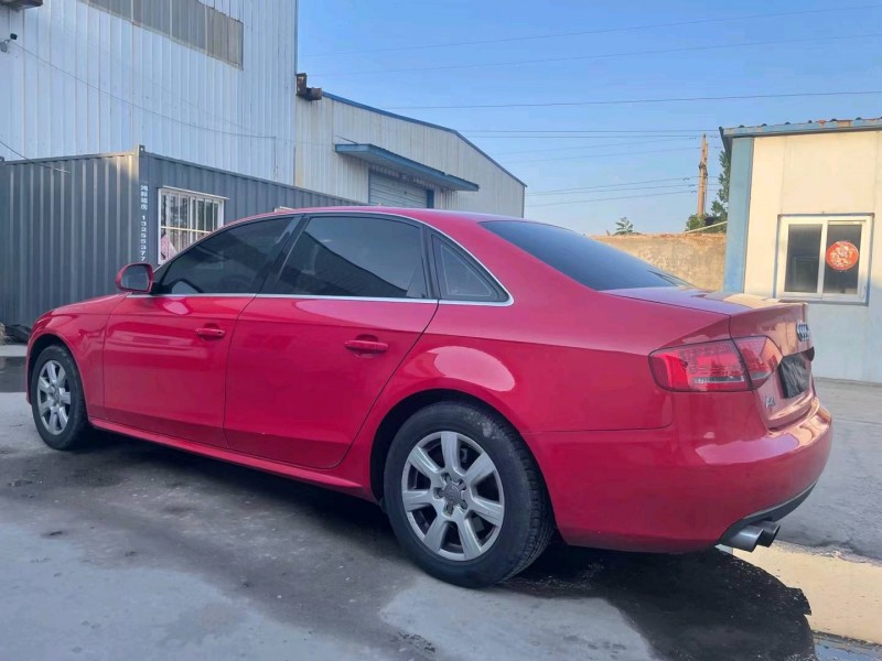 济宁12年奥迪A4L7