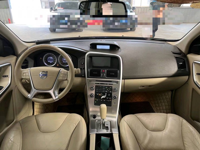 济宁11年沃尔沃XC604