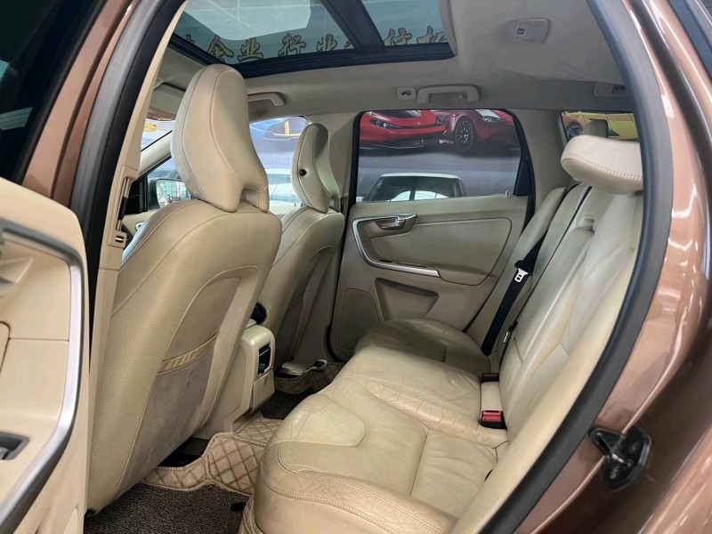 济宁11年沃尔沃XC606