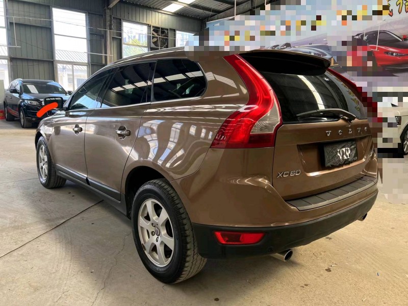 济宁11年沃尔沃XC608