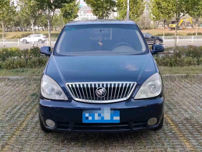 枣庄13年别克陆尊1