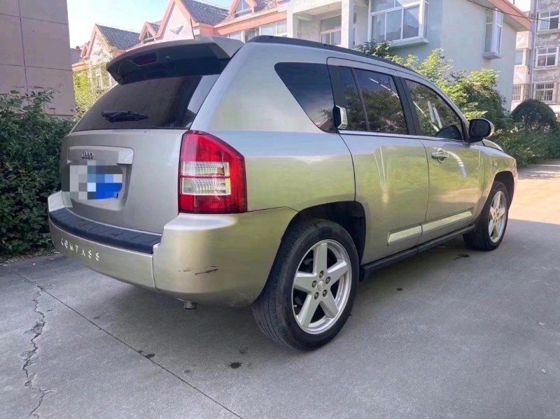 东营10年Jeep指南者4