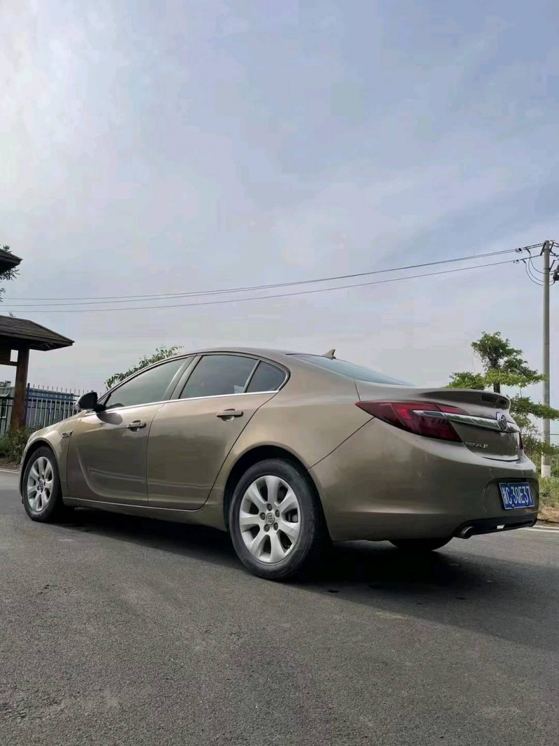 枣庄14年别克君威5