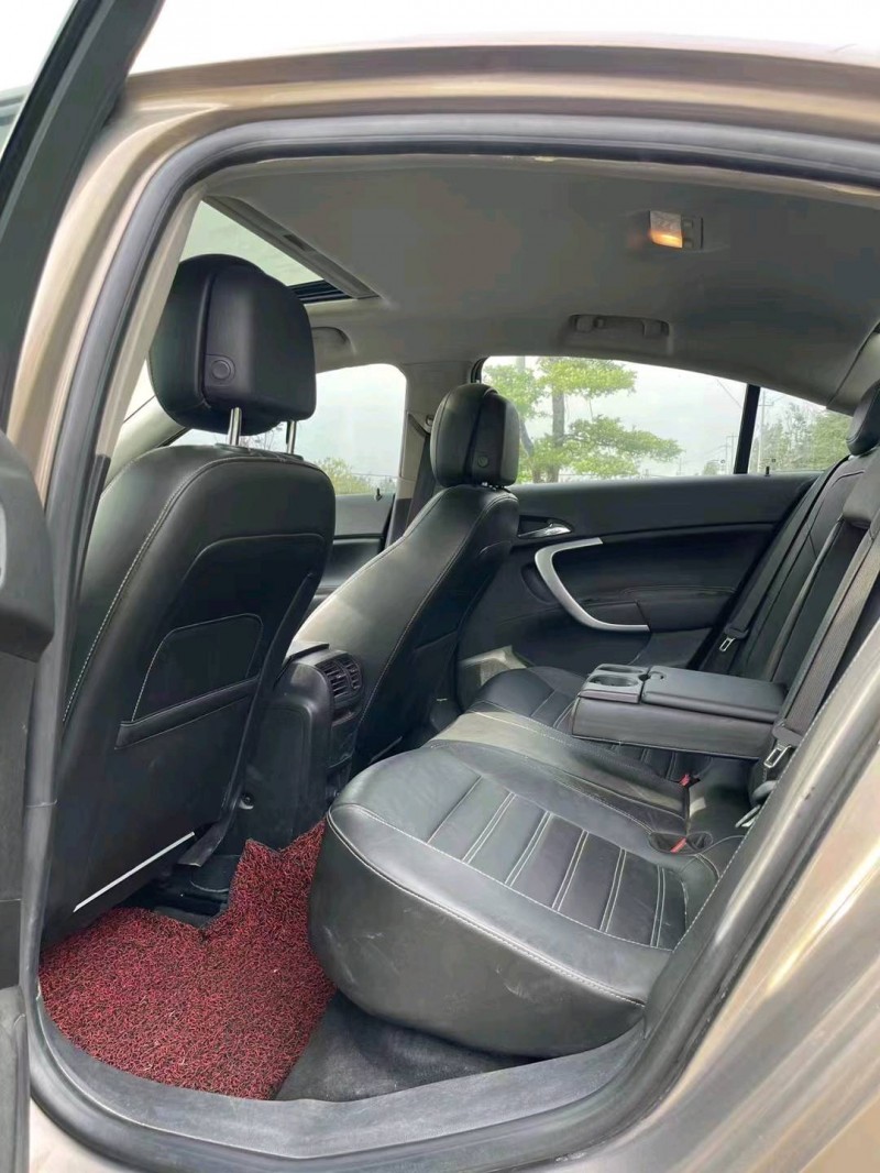 枣庄14年别克君威8