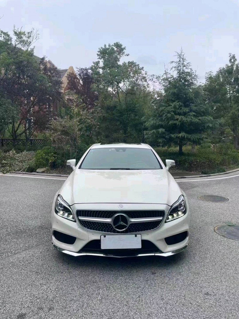 枣庄17年奔驰CLS8