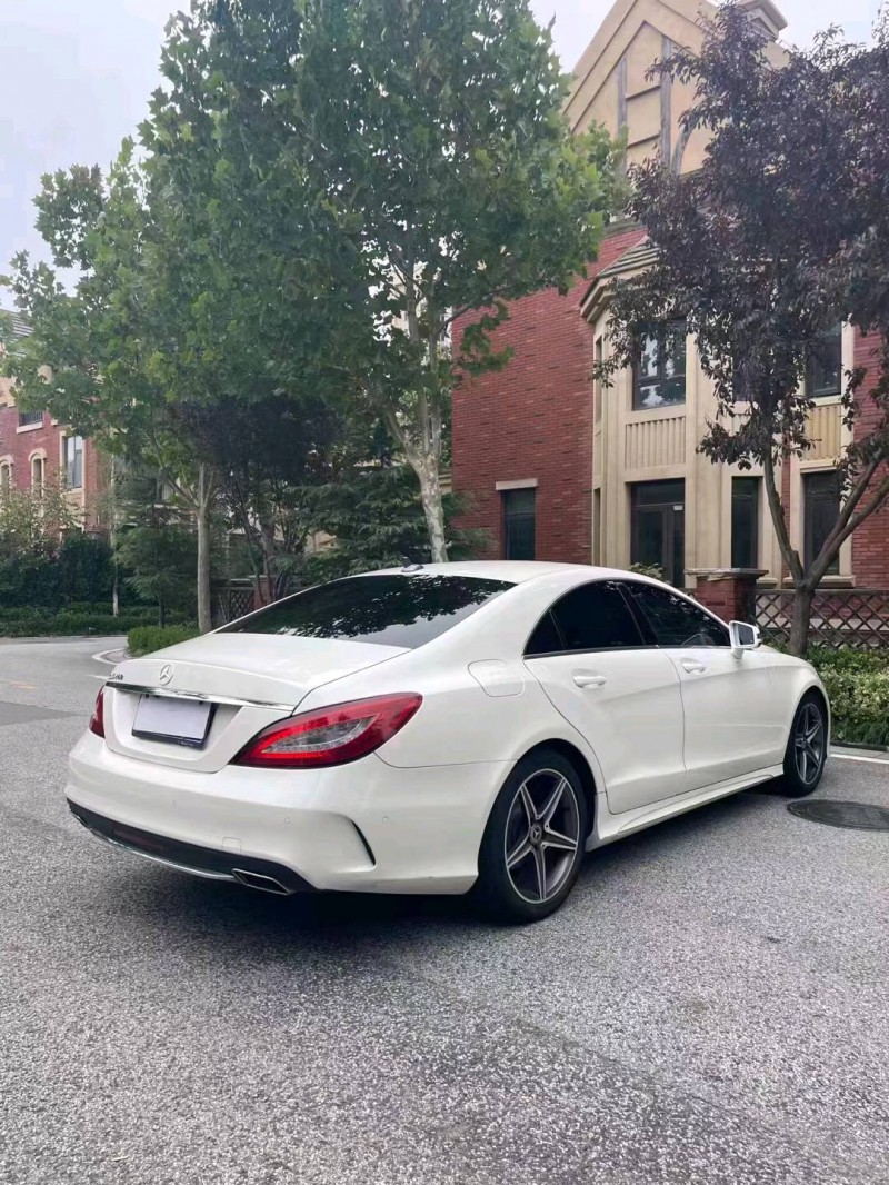 枣庄17年奔驰CLS5