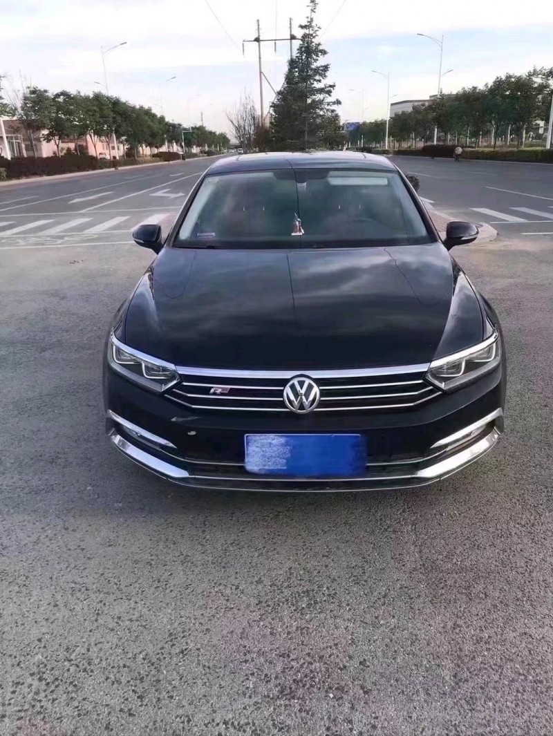 东营17年大众迈腾9