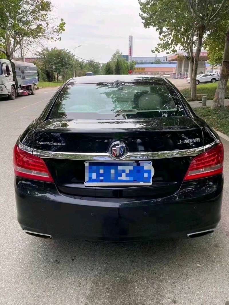 东营14年别克君越6