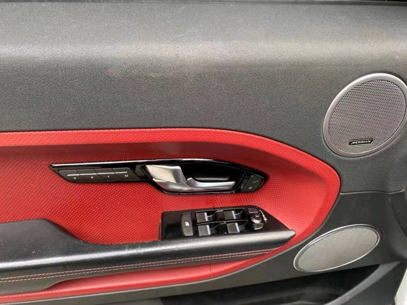 沈阳14年路虎极光3