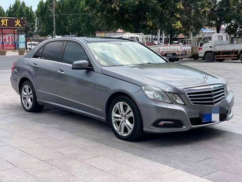 东营10年奔驰E5
