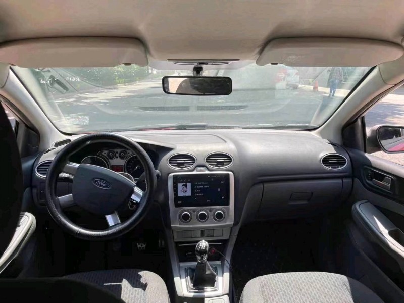 济南11年福特福克斯5