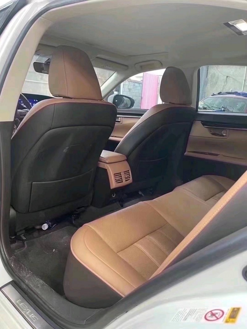 济南17年雷克萨斯ES4