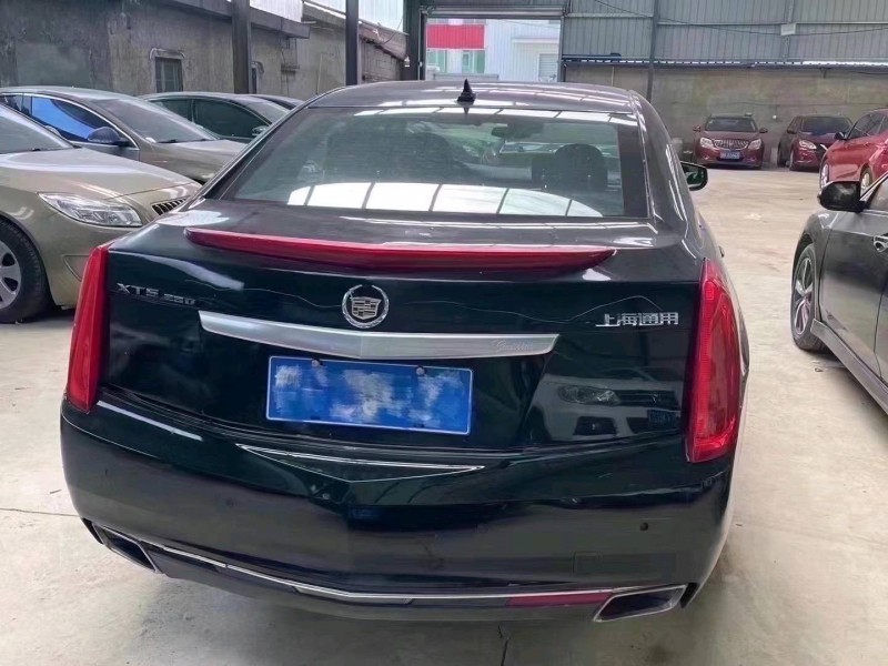 济南15年凯迪拉克XTS9