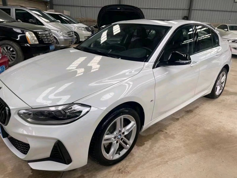 济南22年宝马1系3