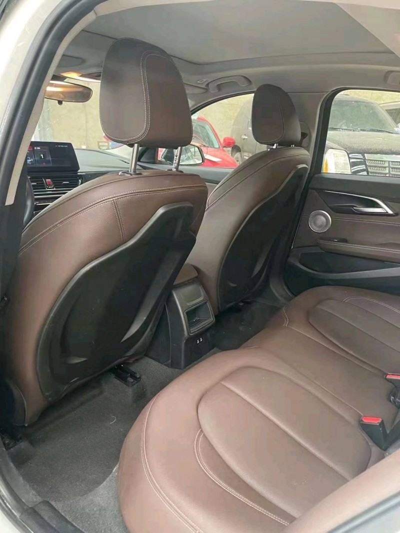 济南22年宝马1系6