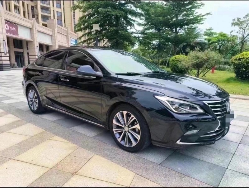 济南18年长安汽车睿驰CC2