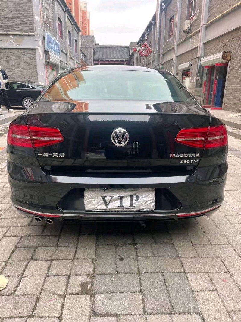 邯郸17年大众迈腾2