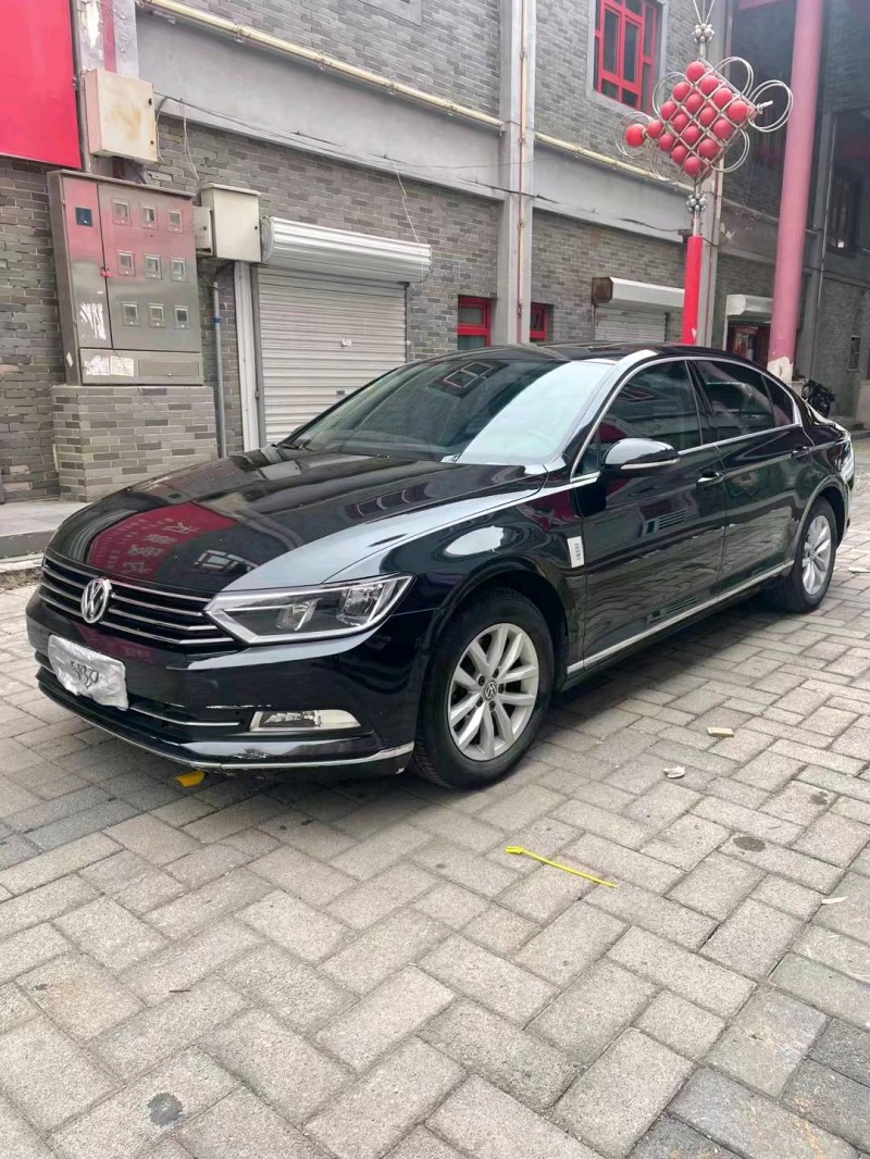 邯郸17年大众迈腾4