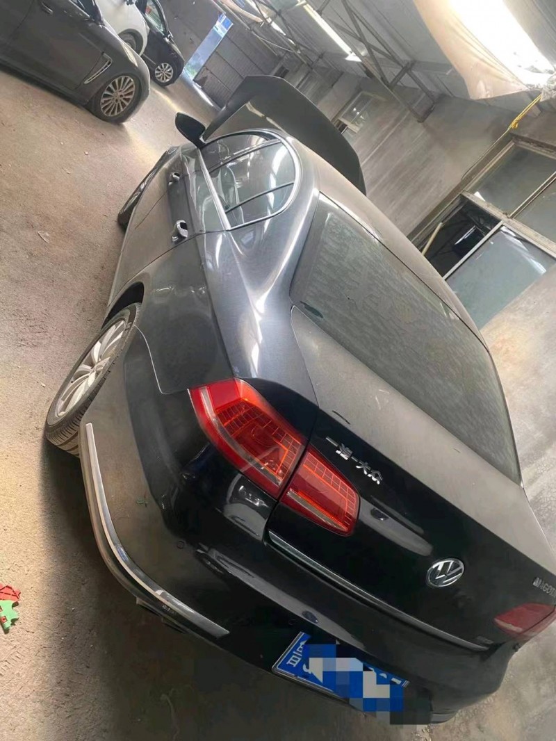 邯郸13年大众迈腾5