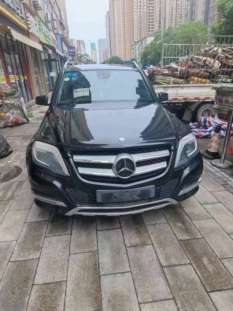 邯郸13年奔驰GLK1