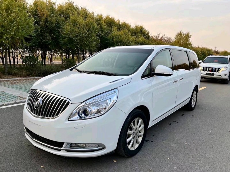 东营13年别克GL82