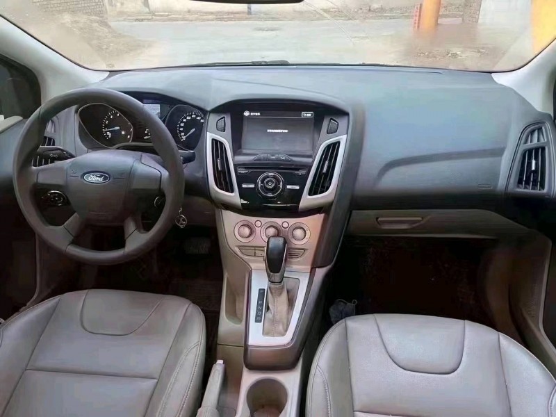 济南14年福特福克斯2