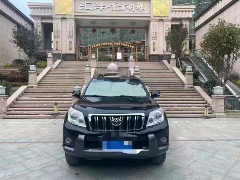 济南12年丰田普拉多1