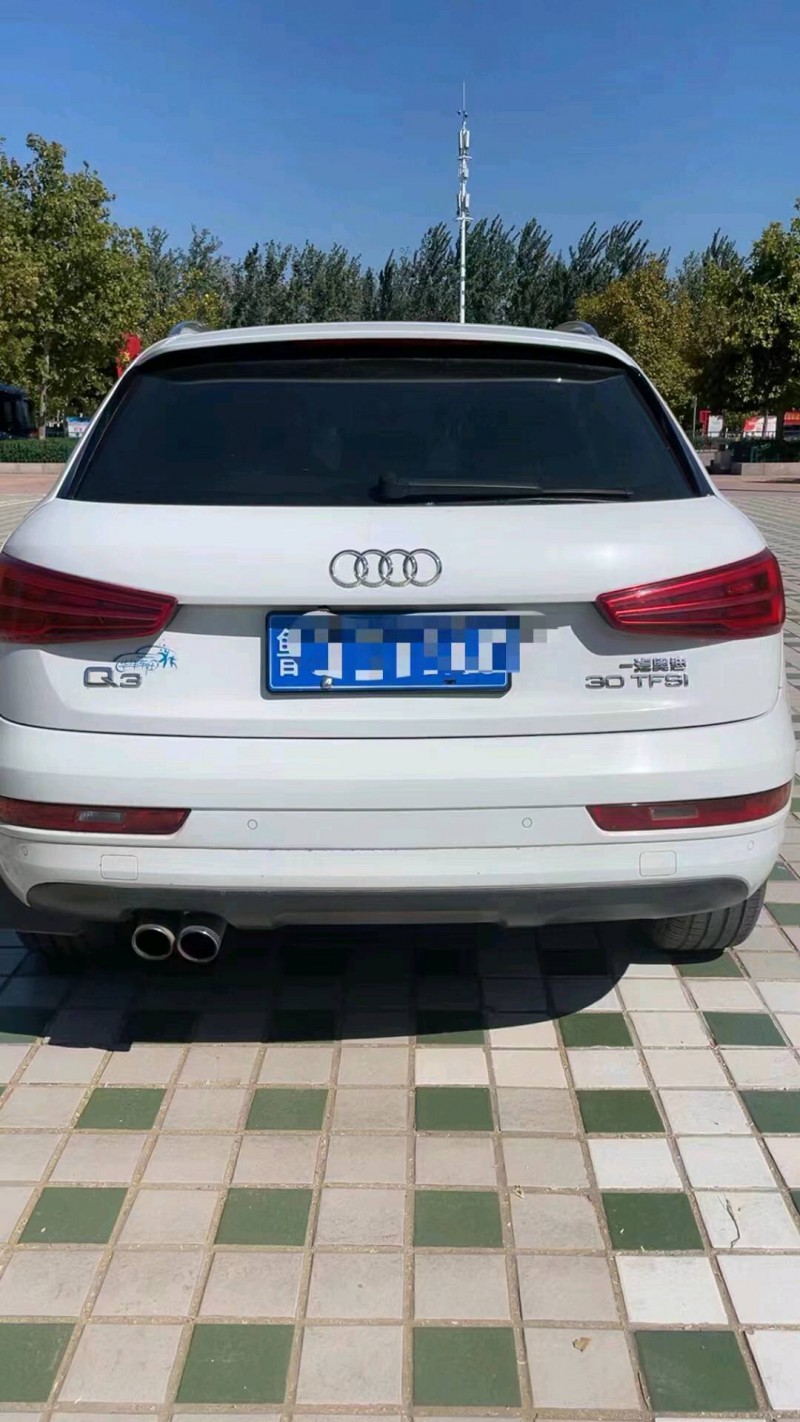 北京16年奥迪Q33