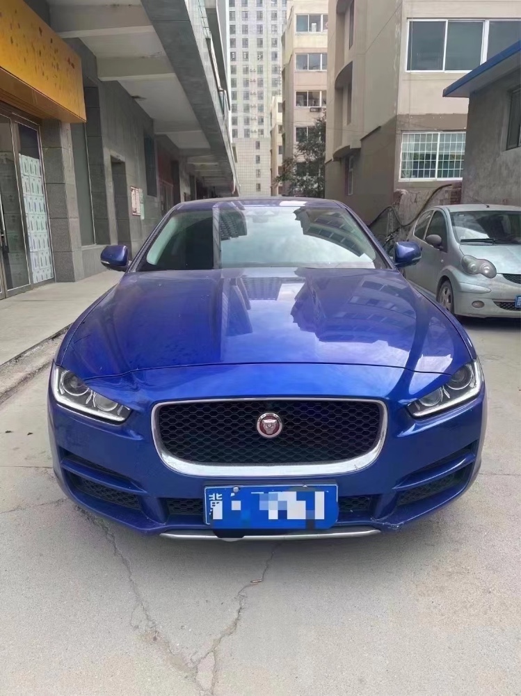 大同19年捷豹XE8