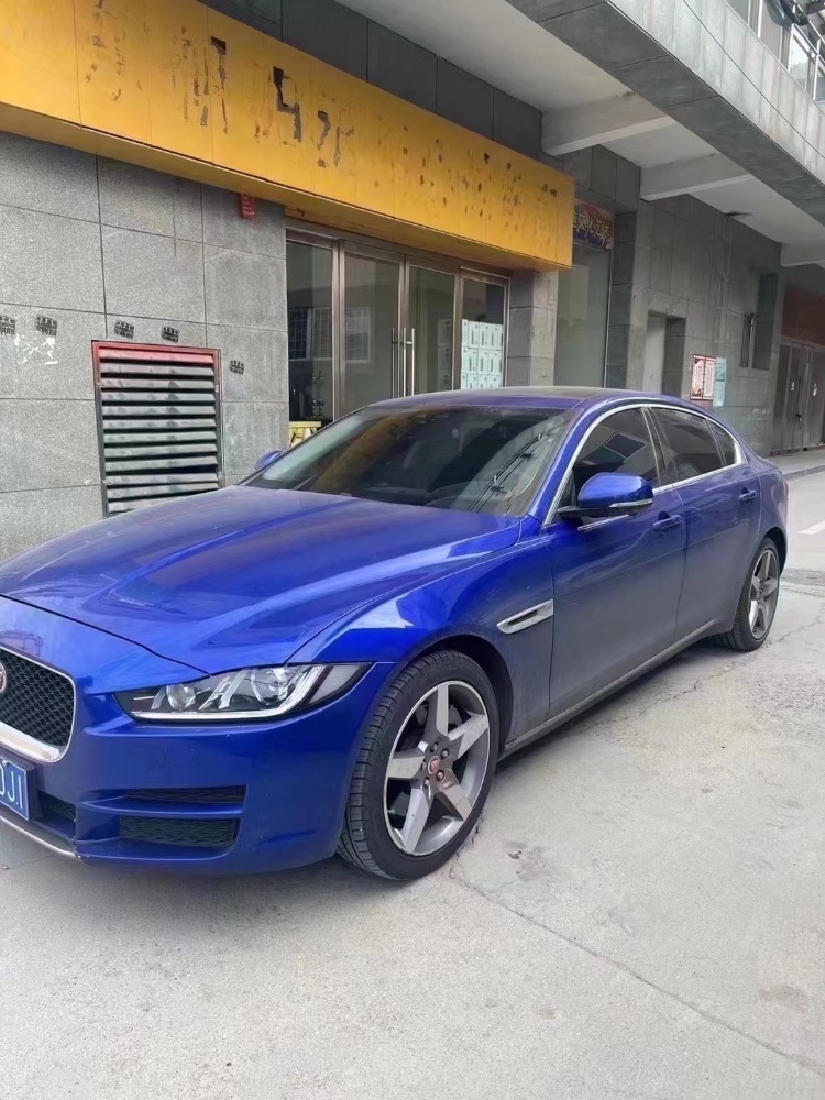 大同19年捷豹XE4