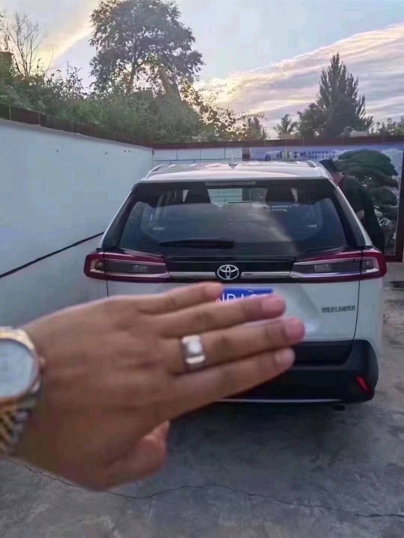 邯郸22年丰田威兰达3