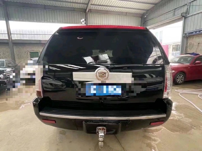 潍坊07年凯迪拉克凯雷德9