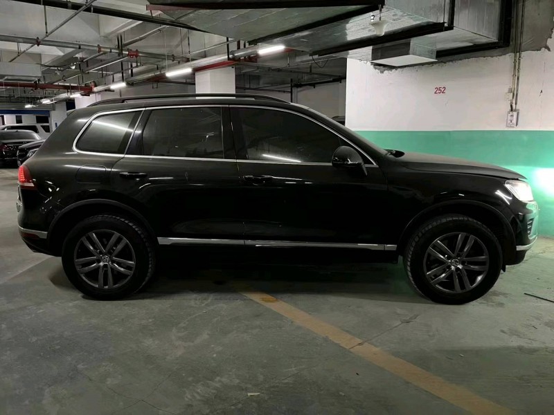 邯郸18年大众途锐2