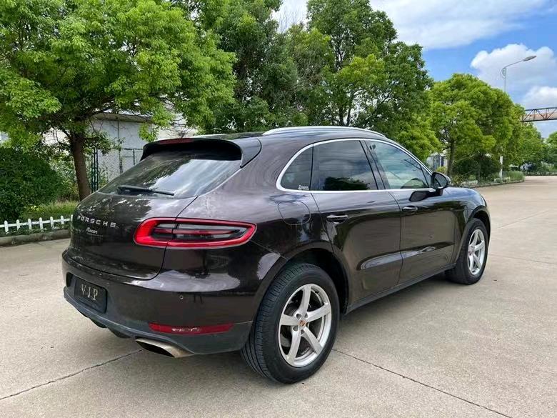 盐城15年保时捷Macan8
