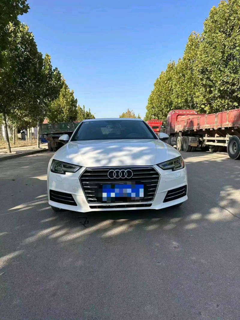枣庄18年奥迪A4L1