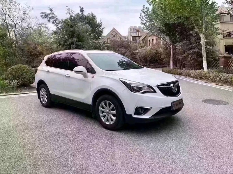 青岛18年别克昂科威8