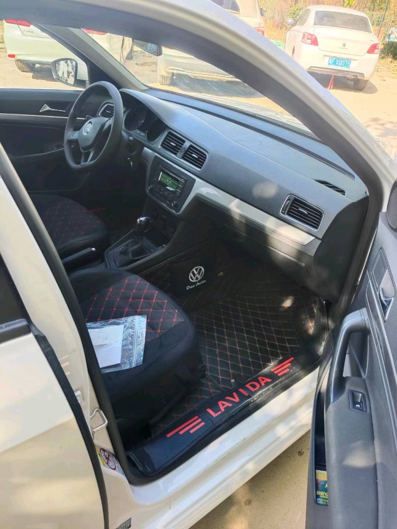 保定17年大众朗逸6